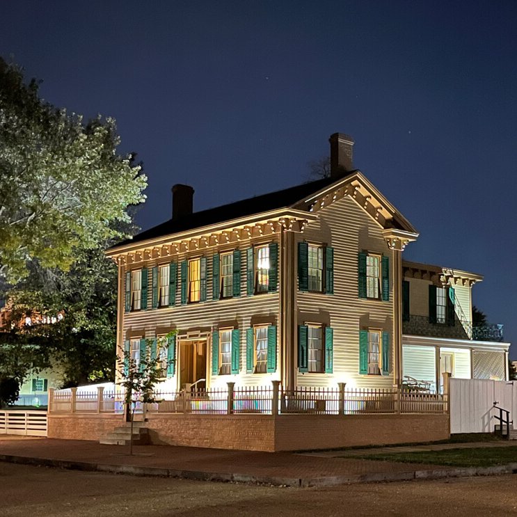 Abraham's Lincoln Home at Night